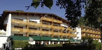Eagles Astoria Hotel Lans
